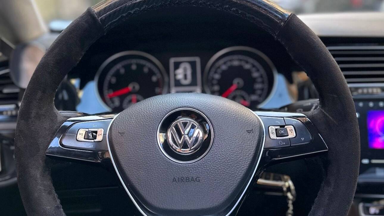 Volkswagen Direksiyon Kılıfı Modellerimiz – Aracınıza Konfor ve Tarz Katın